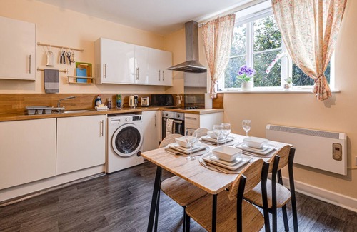 Rotherham Apartment | Lovely Flat in Rotherham