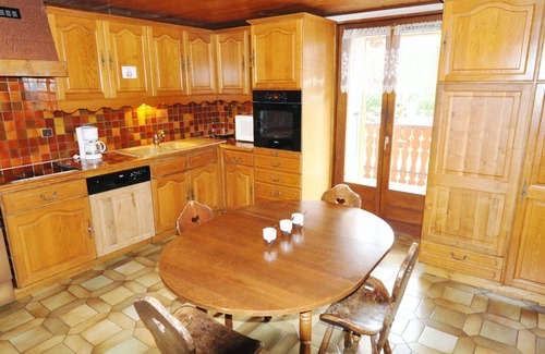 La Chapelle-d'Abondance Apartment | Lovely apartment for 6 guests with WIFI, TV and terrace