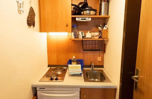 Flattach Apartment | Lovely Holiday Apartment in Gemeinde Flattach with Common Pool