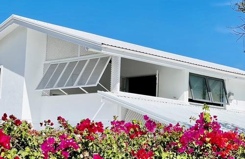 Atlantic Shores House | Lovely holiday villa with swimming pool, very close to the beach.