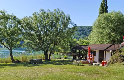 Villalago House | Lovely Holiday Home in Scanno with Terrace