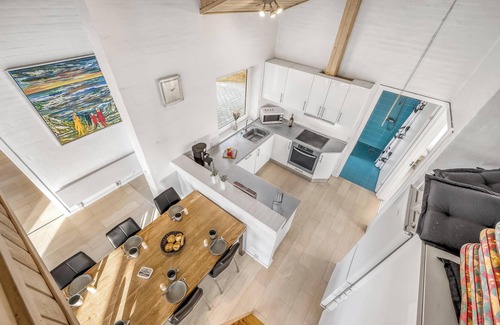 Harboore House | Lovely holiday home with pool, spa and sauna, only 200 meters from the North Sea.
