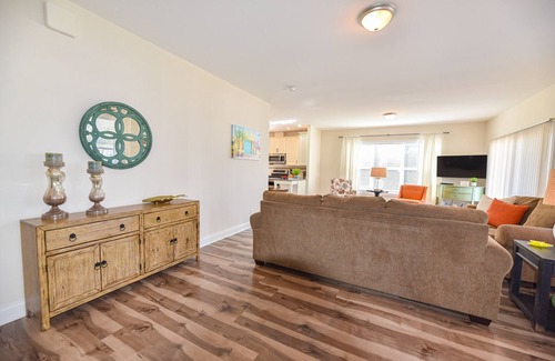 Long Neck House | Lovely home, beach, family fun, pools pet friendly!