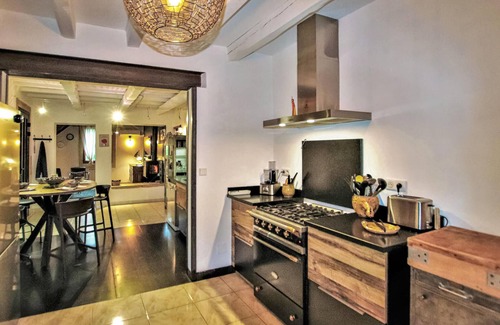 Roche-Saint-Secret House | Lovely home in La Roche St Secret