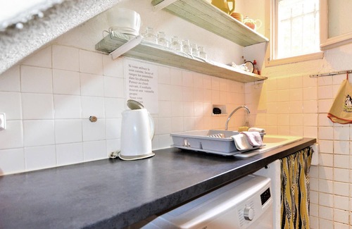 Arles House | Lovely home in Arles with WiFi