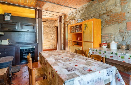 Cessole House | Lovely home in Cessole with kitchen