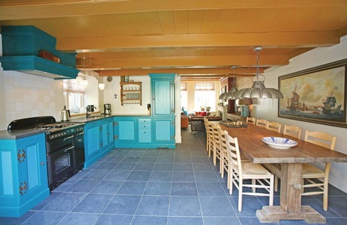 Enkhuizen House | Lovely home in Enkhuizen with sauna