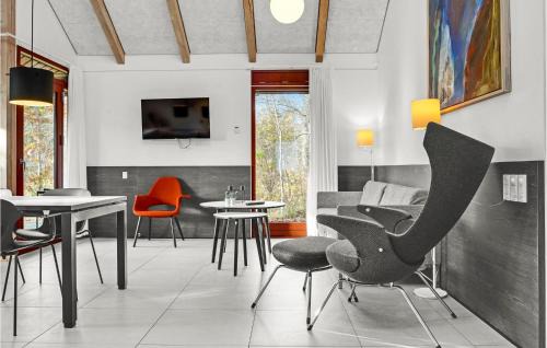 Grena Strand House | Lovely Home In Grenaa With Wifi