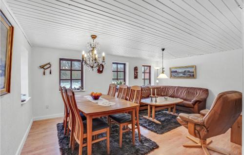 Hurup Thy House | Lovely Home In Hurup Thy With Wifi