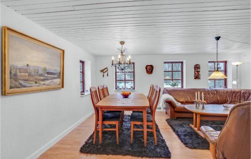 Hurup Thy House | Lovely Home In Hurup Thy With Wifi