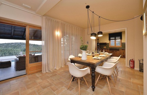 Sibenik House | Lovely home in Jadrija with WiFi