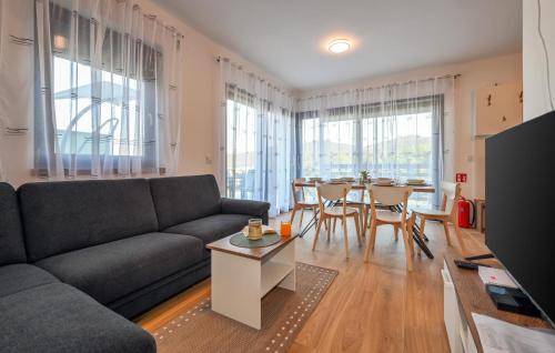 Varazdin House | Lovely Home In Margecan With Wifi