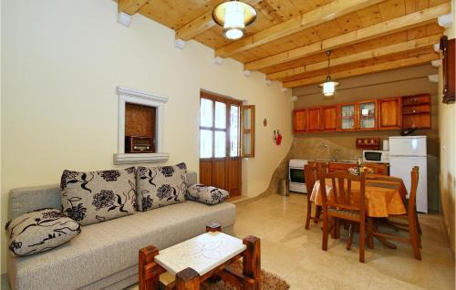 Skropeti House | Lovely Home In Motovun