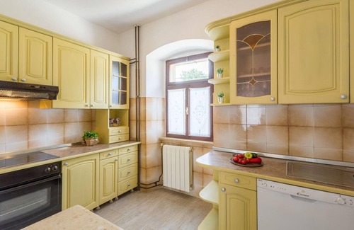 Skropeti House | Lovely home in Motovun with sauna