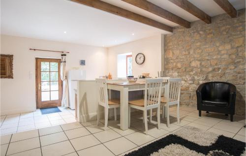 Nanclars House | Lovely Home In Nanclars With Kitchen