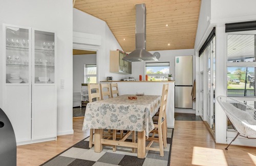 Nordborg House | Lovely home in Nordborg with WiFi