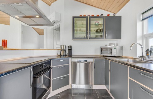 Nordborg House | Lovely home in Nordborg with WiFi