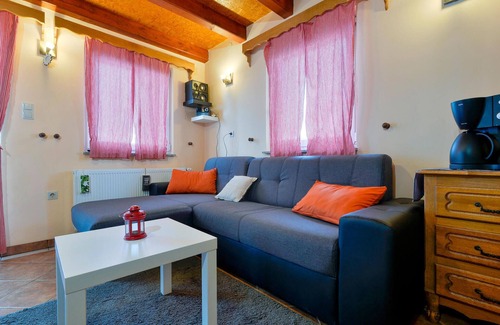 Novi Marof House | Lovely home in Novi Marof with sauna