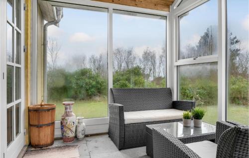 Olsted House | Lovely Home In Ølsted With Kitchen