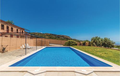 Periana House | Lovely Home In Periana With Wifi