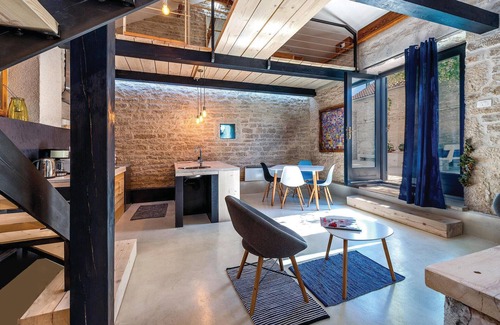 Pridraga House | Lovely home in Pridraga with WiFi
