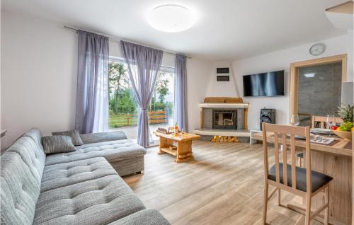 Gospic House | Lovely Home In Smiljan With Sauna