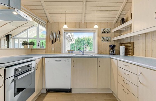 Arrild Ferieby House | Lovely home in Toftlund with sauna