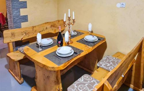 Ludbreg House | Lovely Home In Vinogradi Ludbreski