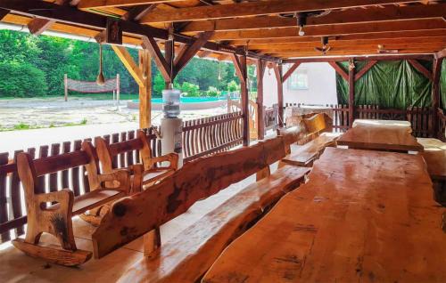 Ludbreg House | Lovely Home In Vinogradi Ludbreski