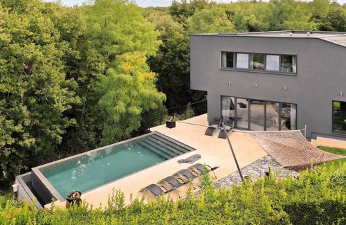 Crklada House | Lovely home in Vizinada with sauna