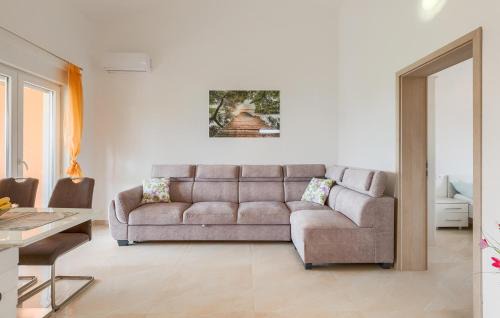 Barbariga House | Lovely Home In Vodnjan With Wifi