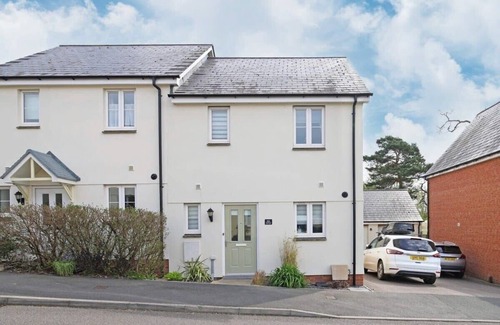 Sidmouth House | Lovely Home w/Parking & Garden, Sidmouth