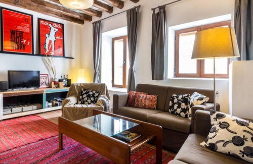 Albunuelas Villa | Lovely house with nice terrace