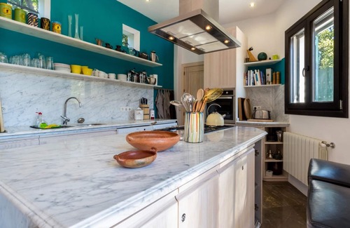 Melegis Villa | Lovely house with pool, garden and views