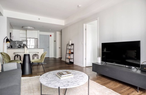 East Cambridge Apartment | Lovely Kendall Square 1BR w/Concierge & Gym, steps to MIT, by Blueground
