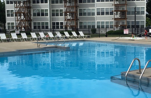 Port Clinton Condo | LOVELY LAKEFRONT CONDO, EXCELLENT LOCATION, CLOSE TO MUCH SUMMER FUN