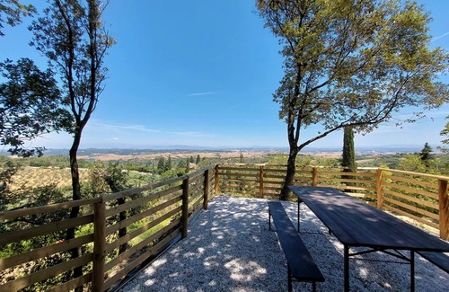 Montaione Apartment | Lovely lodging in Montaione,ground floor,terrace,Pool,Wi-Fi,children playground