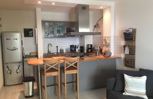 Les Issambres Apartment | Lovely Mazet in Les Issambres, air-conditioned and sea view.