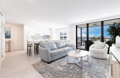 Marco Island Apartment | Lovely Marco Island Condo with Private Bay View
