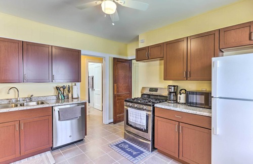 Milwaukee House | Lovely Milwaukee Getaway - Family Friendly!