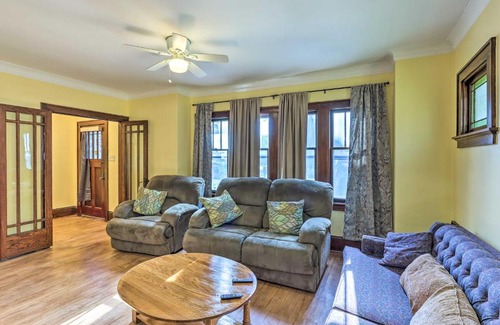 Milwaukee House | Lovely Milwaukee Getaway - Family Friendly!