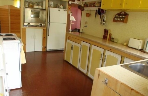 Hastings Highlands Cottage | Lovely Mink Lake Cottage With Sandy Beach Shoreline