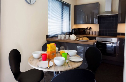 Trearddur Bay Apartment | Lovely Modern 2 Bedroom Apartment