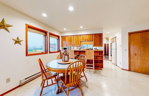 Crescent City House | Lovely oceanfront oasis with panoramic views, patio, & games - near beach & golf
