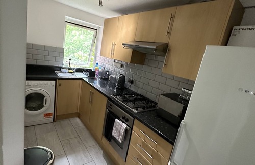 Thornton Heath Apartment | Lovely one bedroom apartment