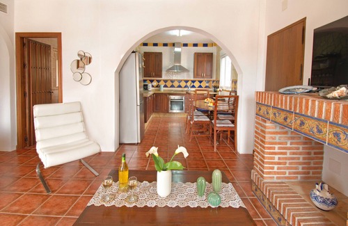 Comares Villa | Lovely private family villa with pool.