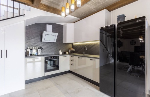 Zminj House | Lovely restored house with heated pool