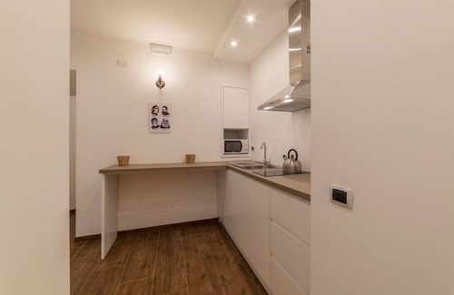 Sallustiano House | Lovely room, with private bathroom, ideal for 2 guests in 20 square meters of space, is part of the Sallustian Guest House.The Guest House is located on the second floor, without elevator, of an elegant period building and consists of 5 private rooms.In