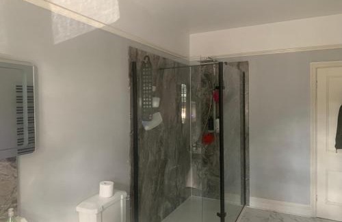 Burnham-on-Sea House | Lovely rooms in Somerset