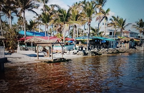 Sebastian Resort | Lovely Sebastian 2/1 Resort on Pt St Lucie River